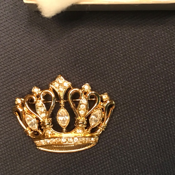 Vintage Kenneth Jay Lane KJL Crown Pin Brooch Avon NIB - Picture 4 of 6
